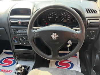 Used Vauxhall Astra Van 2004 for sale - 78988718: Photo