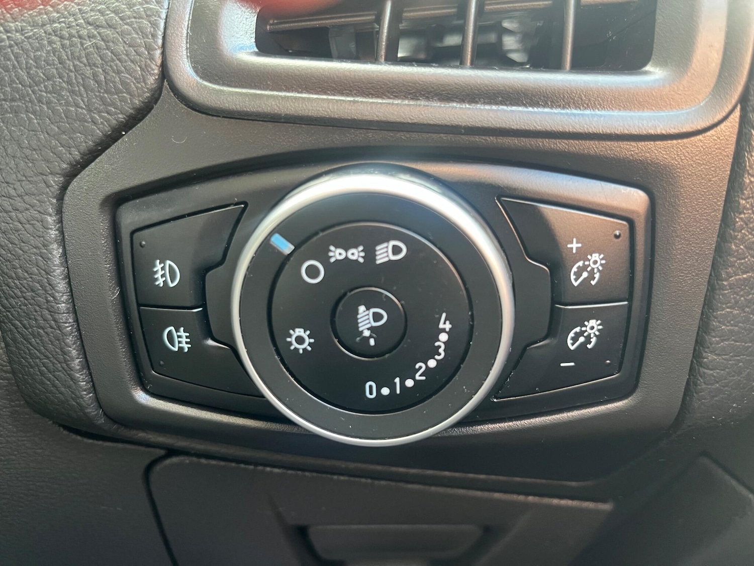 Used Ford Focus for sale - 78034898: Photo 11