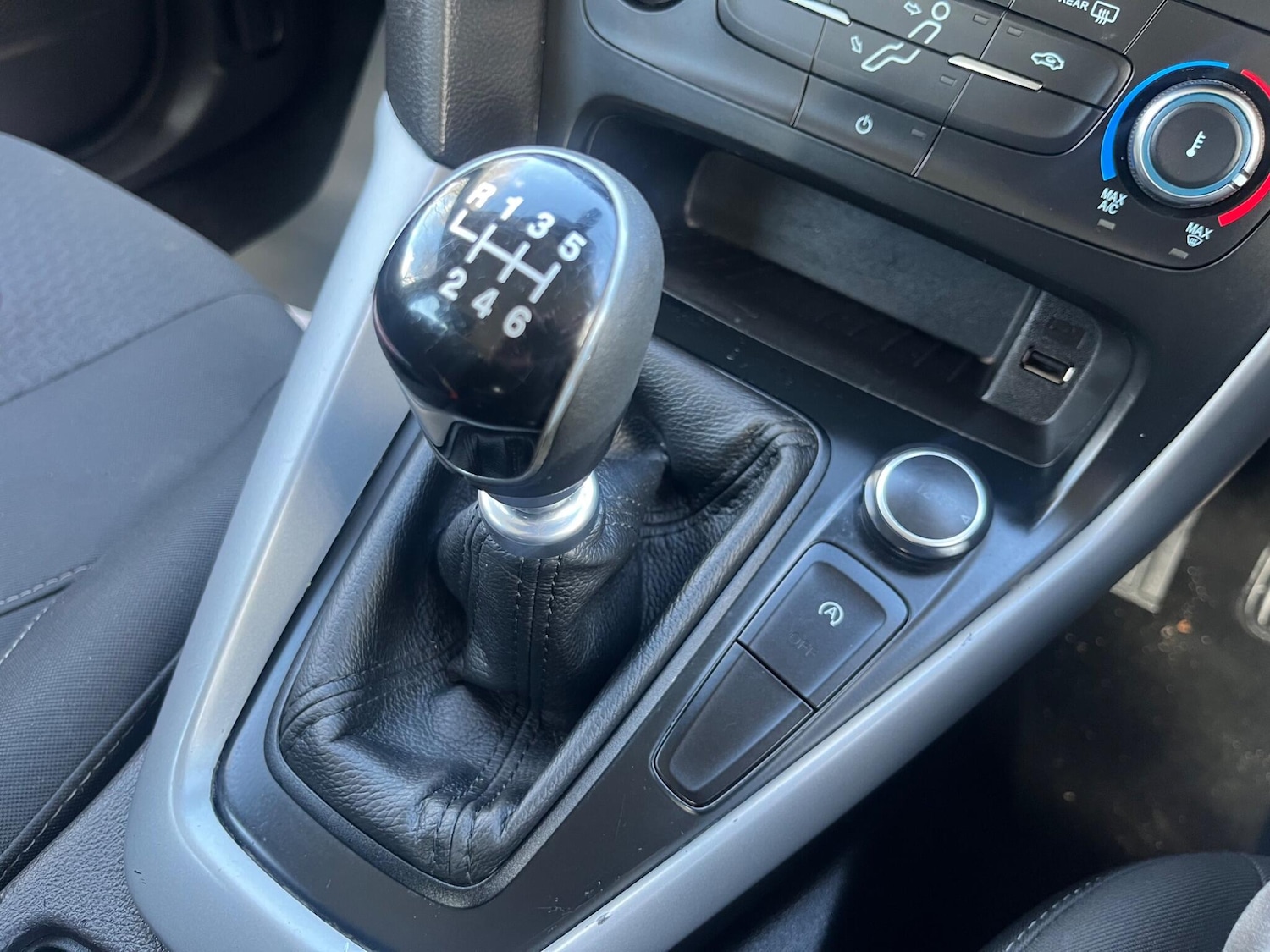 Used Ford Focus for sale - 78034898: Photo 25