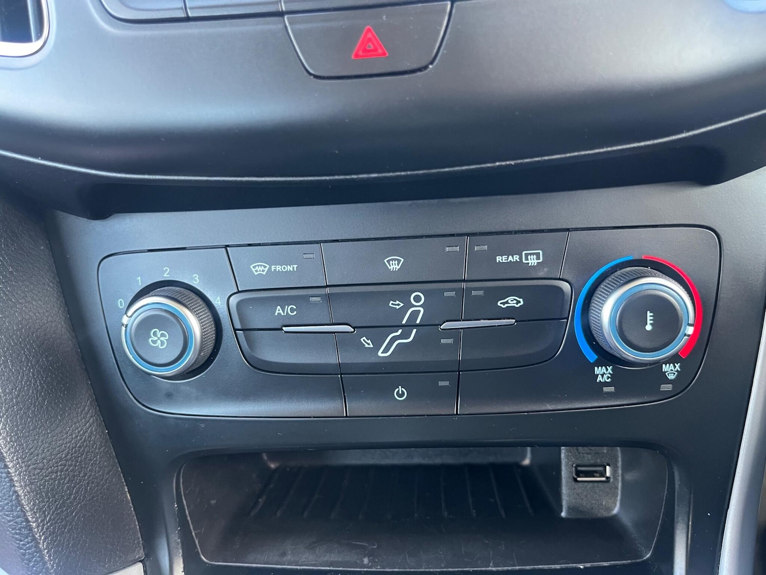 Used Ford Focus for sale - 78034898: Photo 26