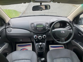Used Hyundai i10 2010 for sale - 79576888: Photo