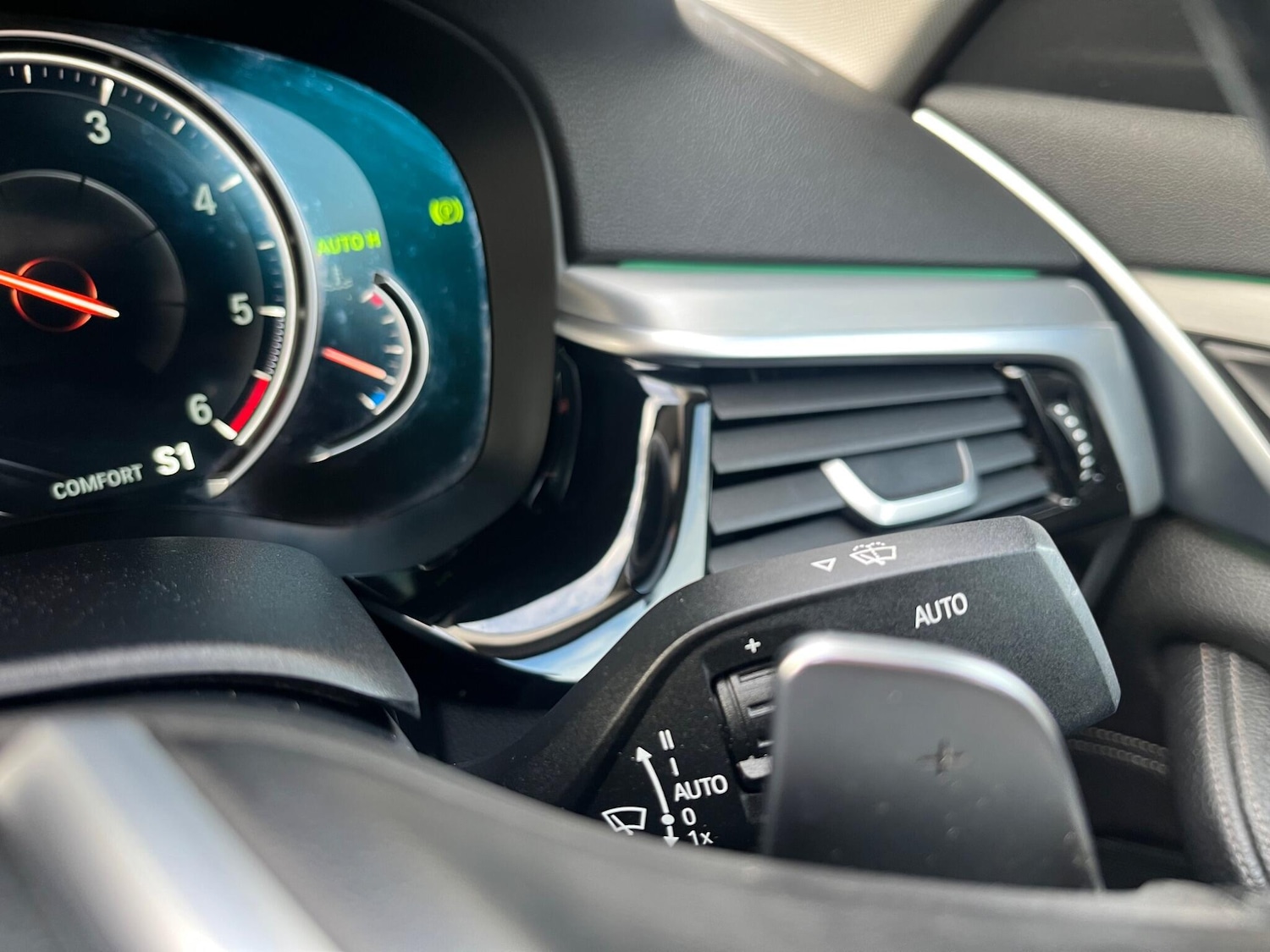 Used BMW 5 Series 2017 for sale - 78100506: Photo 46