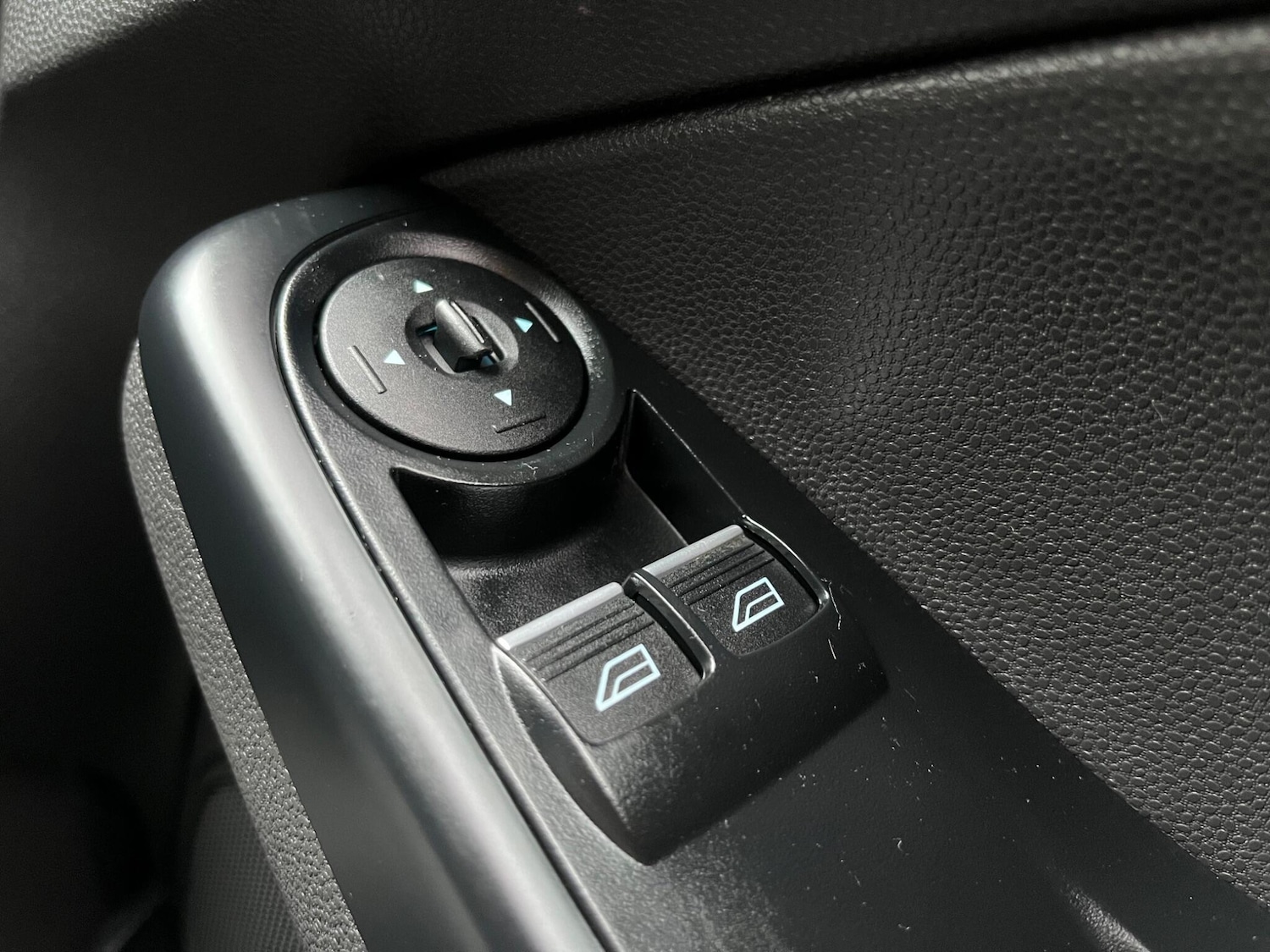 Used Ford Fiesta for sale - 78034288: Photo 26