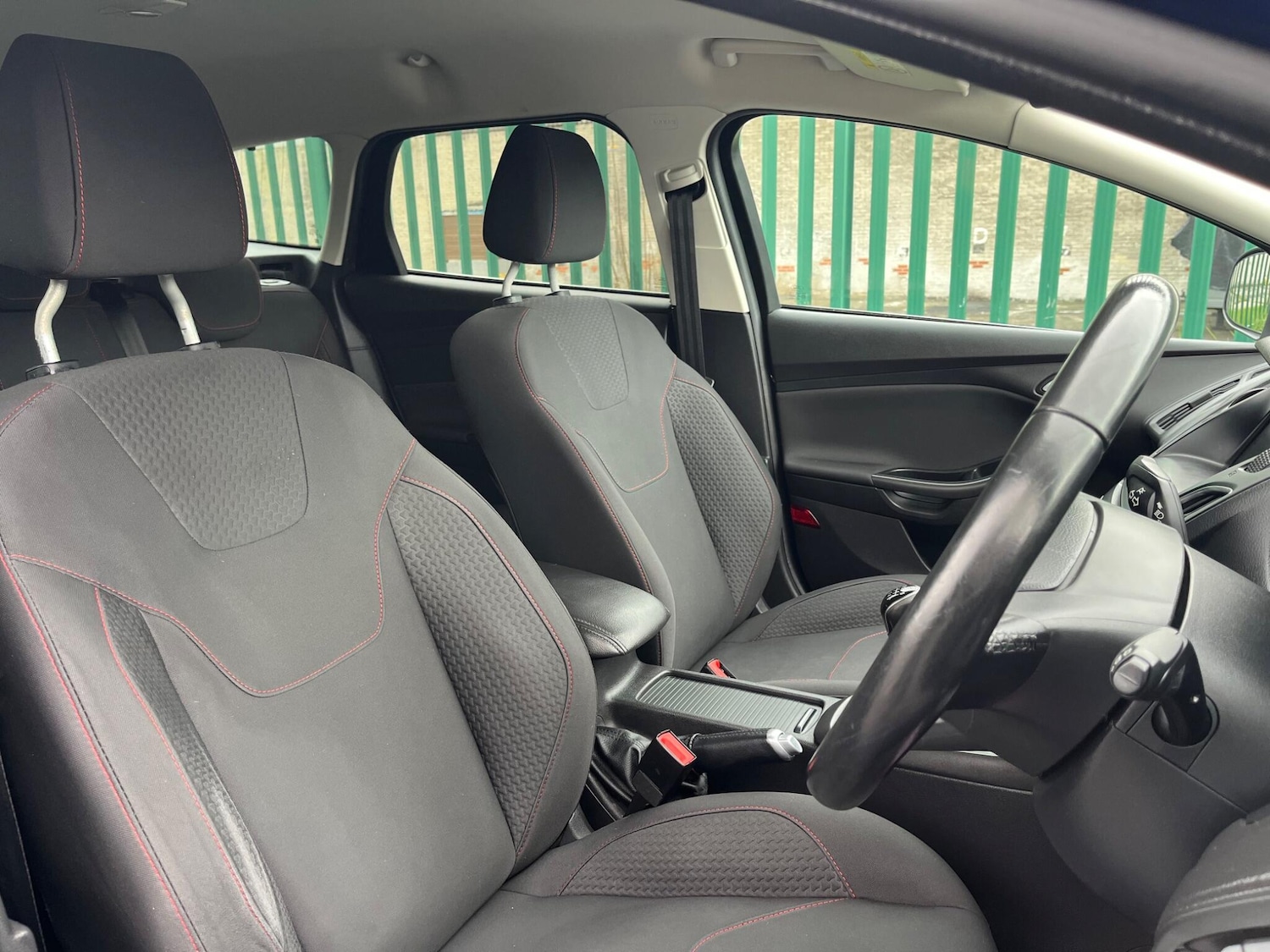 Used Ford Focus for sale - 78135744: Photo 30