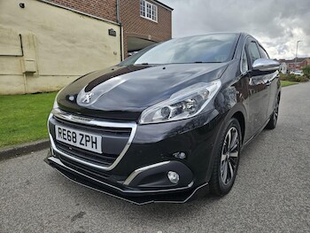 Used Peugeot 208 2018 for sale - 78034290: Photo
