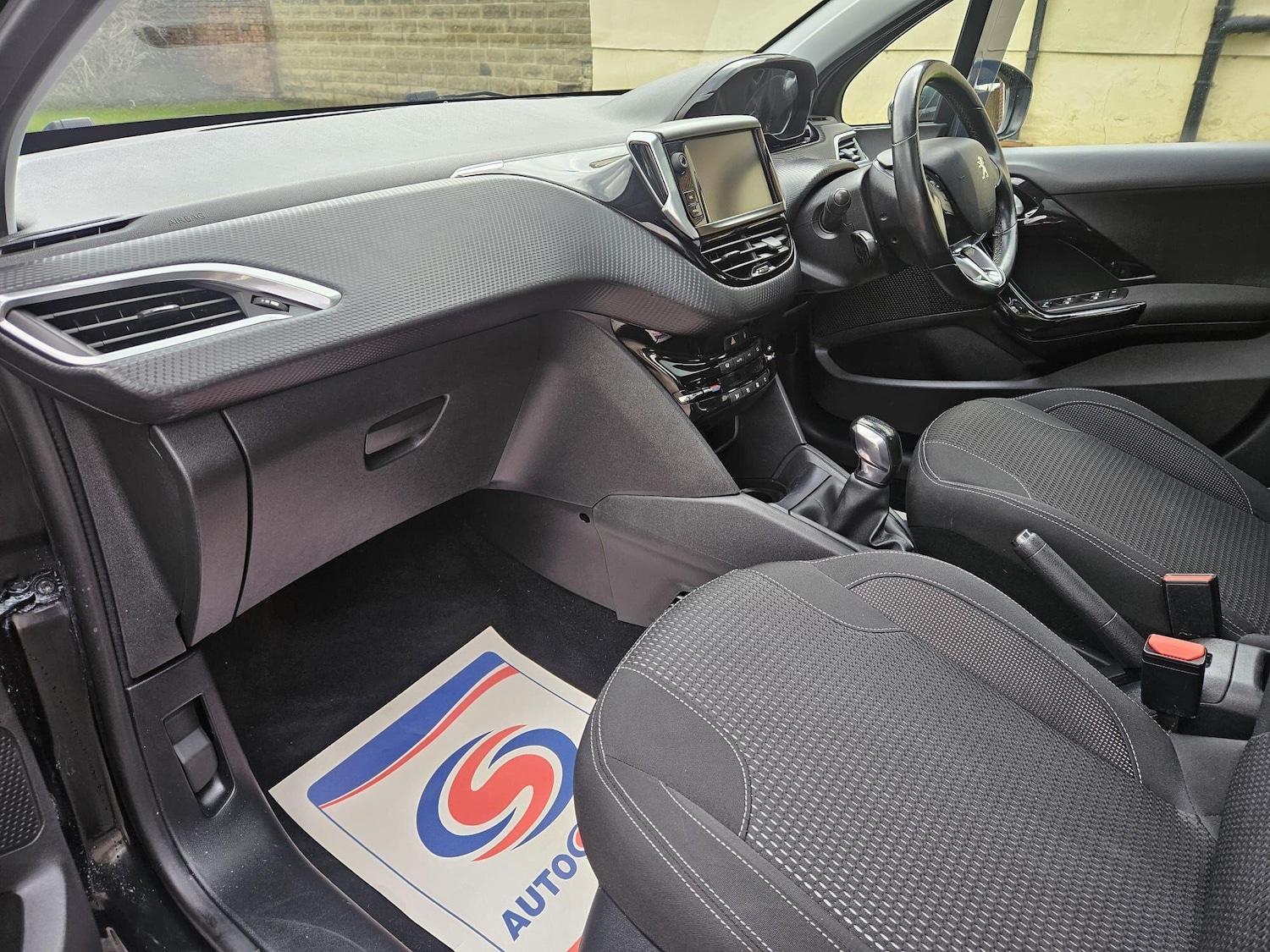 Used Peugeot 208 for sale - 78034290: Photo 40