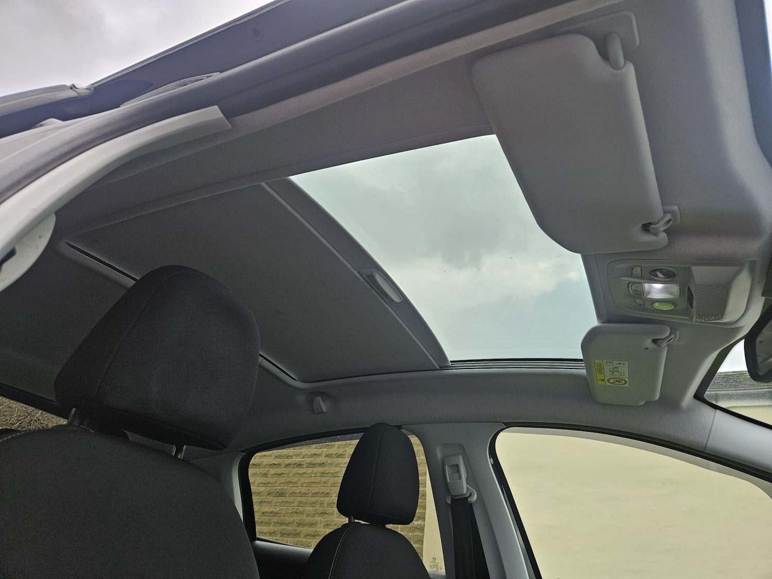 Used Peugeot 208 for sale - 78034290: Photo 7