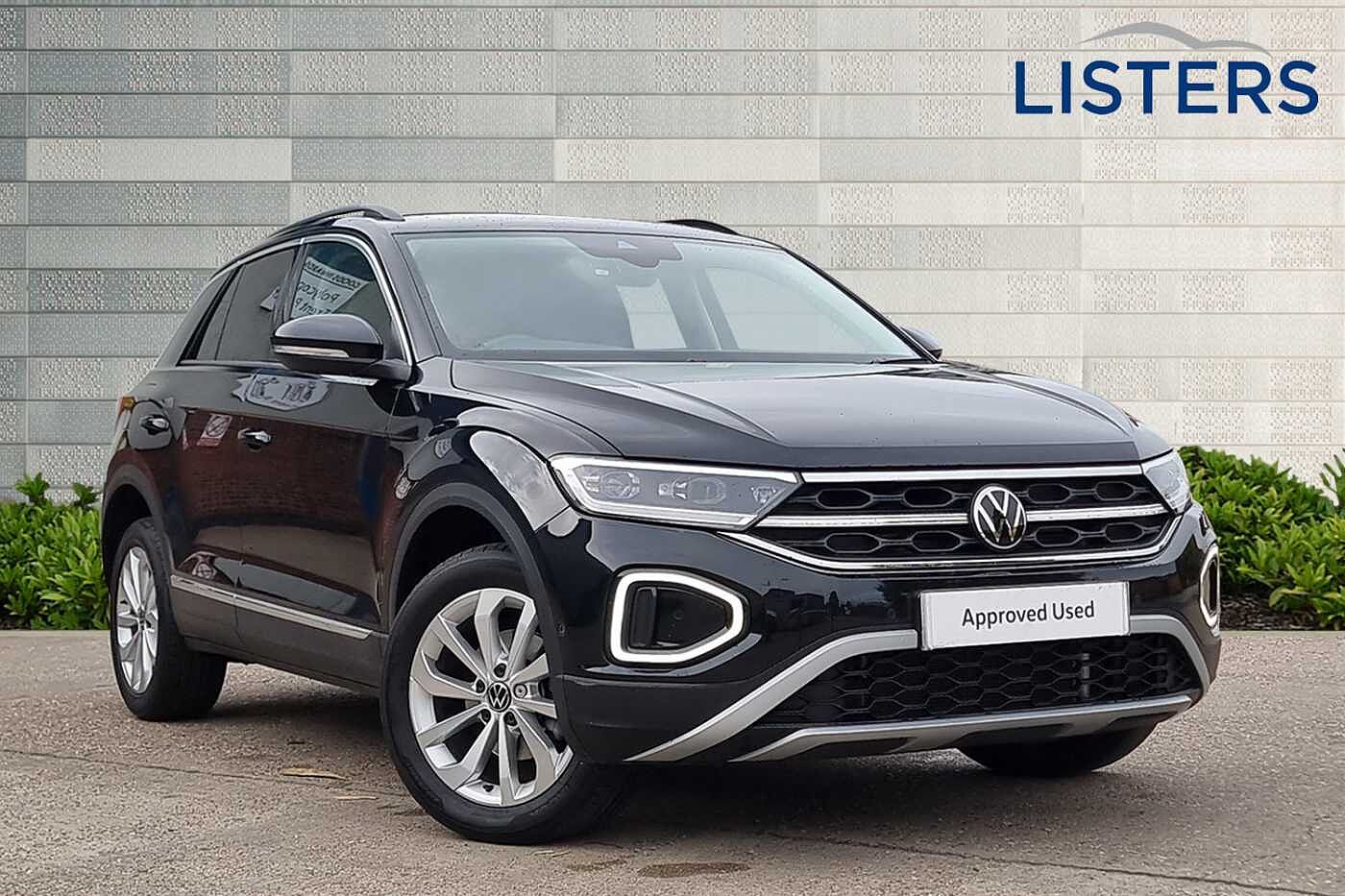 Used Volkswagen T-Roc 2023 for sale - 76111228: Photo 1