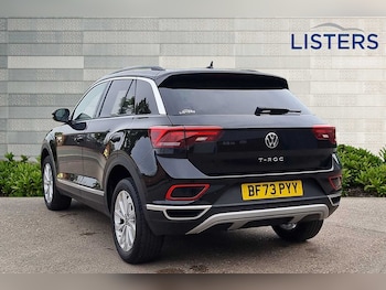 Used Volkswagen T-Roc 2023 for sale - 76111228: Photo 3