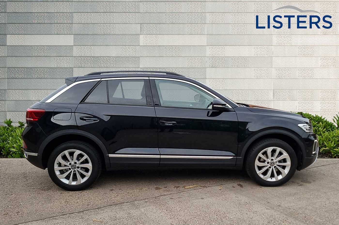 Used Volkswagen T-Roc 2023 for sale - 76111228: Photo 4