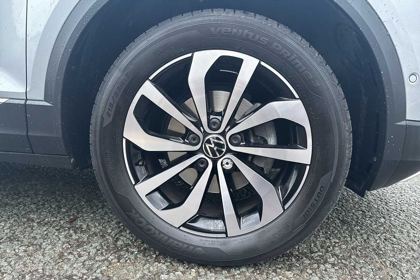 Used Volkswagen T-Roc 2024 for sale - 77176630: Photo 5