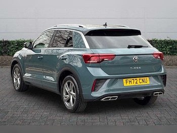 Used Volkswagen T-Roc 2023 for sale - 77978865: Photo