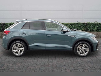 Used Volkswagen T-Roc 2023 for sale - 77978865: Photo