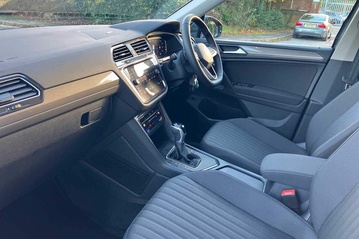 Used Volkswagen Tiguan Allspace 2024 for sale - 76111340: Photo 2
