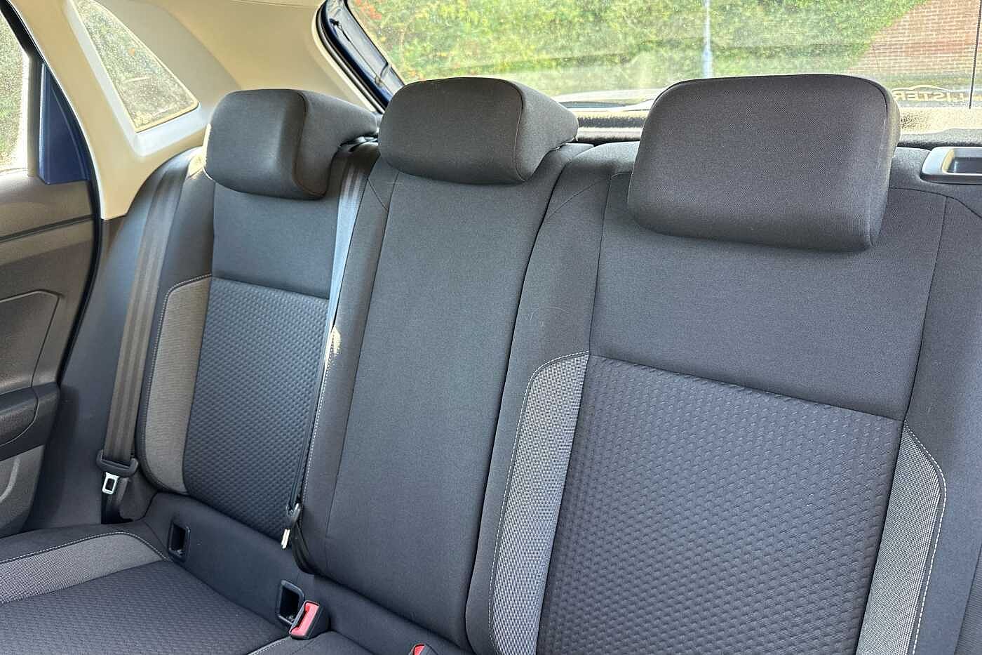 Used Volkswagen Polo 2024 for sale - 76111651: Photo 11
