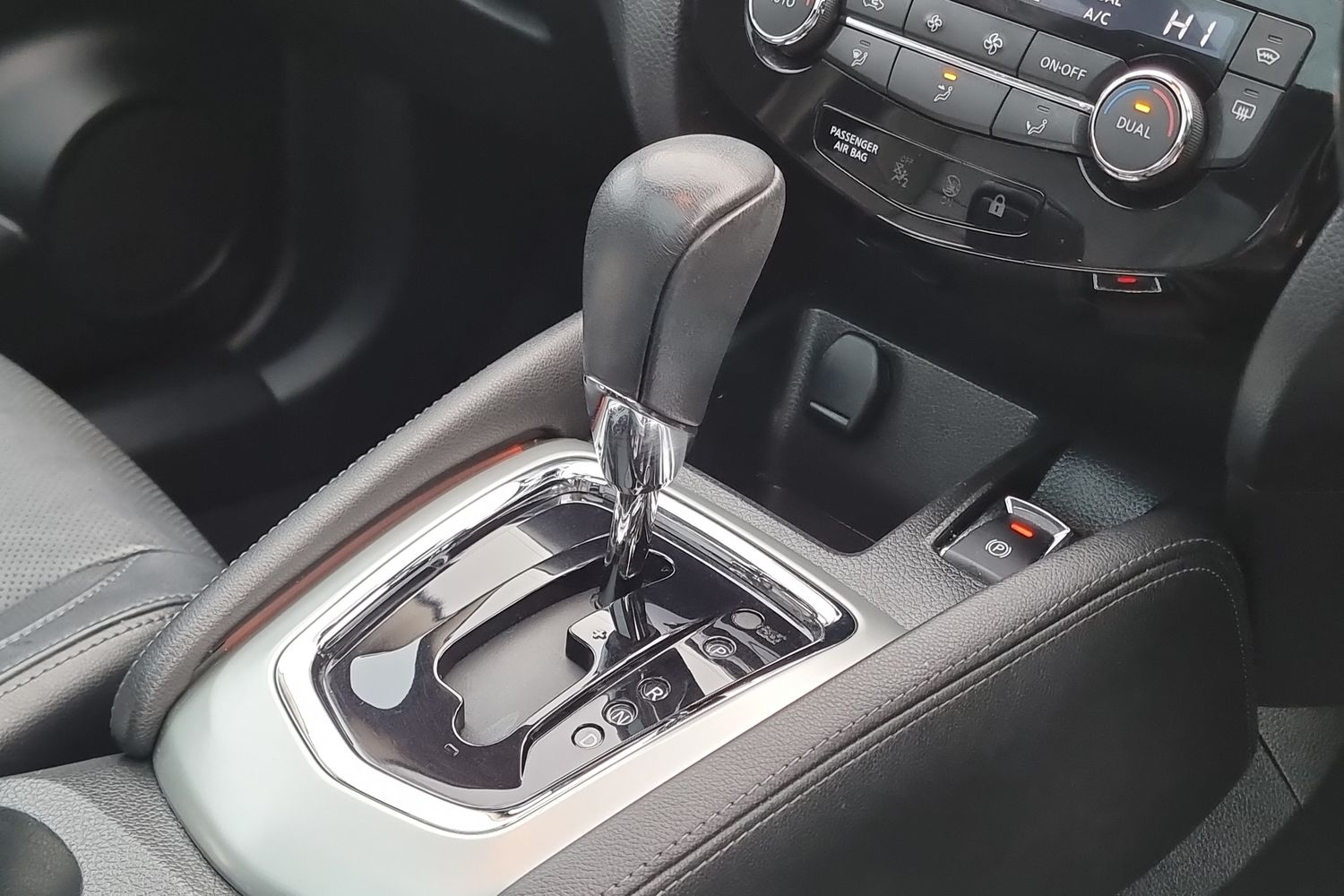 Used Nissan Qashqai 2015 for sale - 77397093: Photo 13