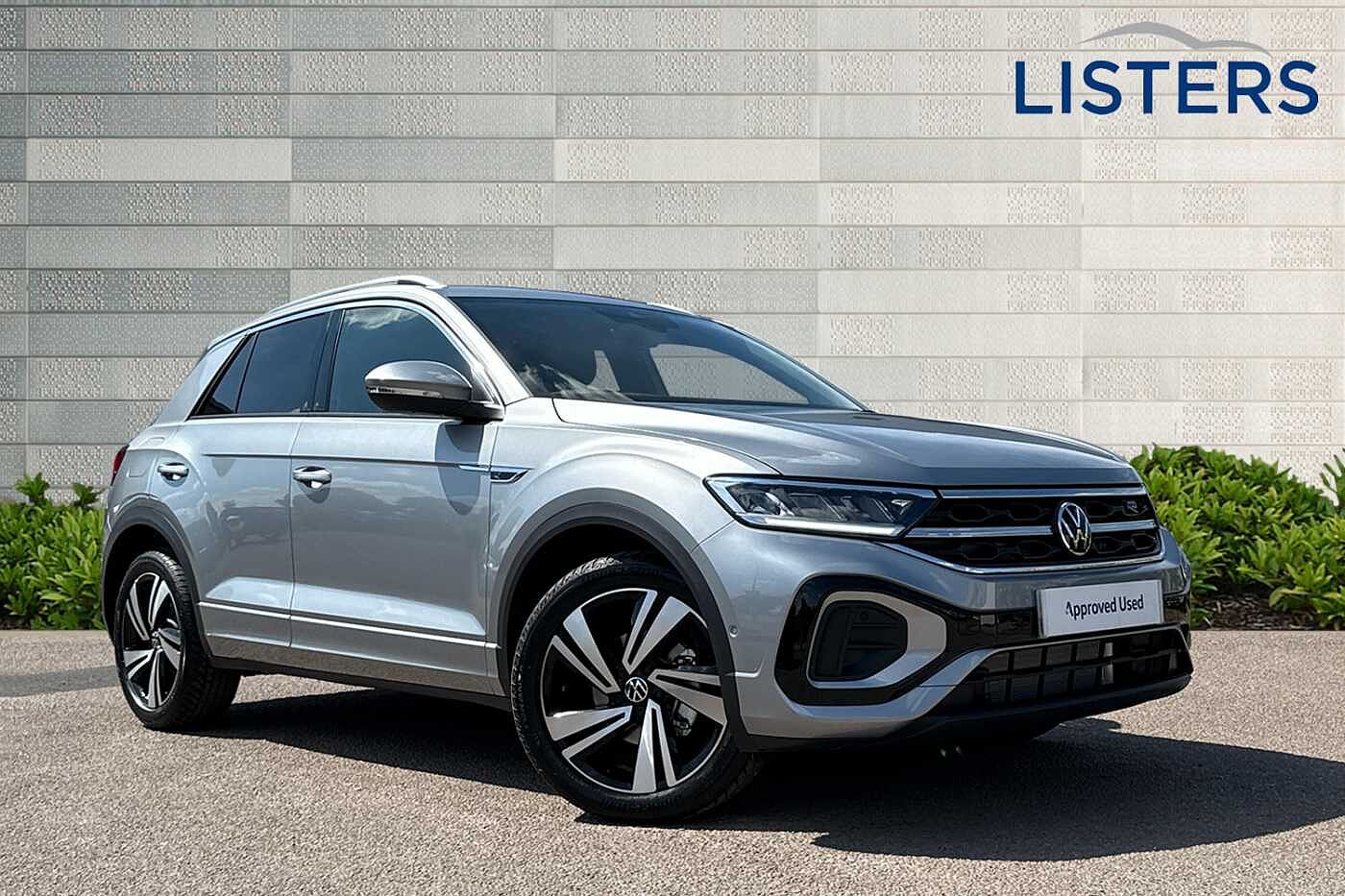 Used Volkswagen T-Roc 2025 for sale - 76110677: Photo 1