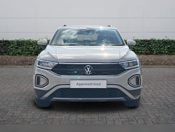 Used Volkswagen T-Roc 2023 for sale - 79713628: Photo