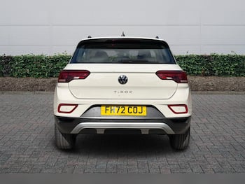 Used Volkswagen T-Roc 2023 for sale - 79713628: Photo