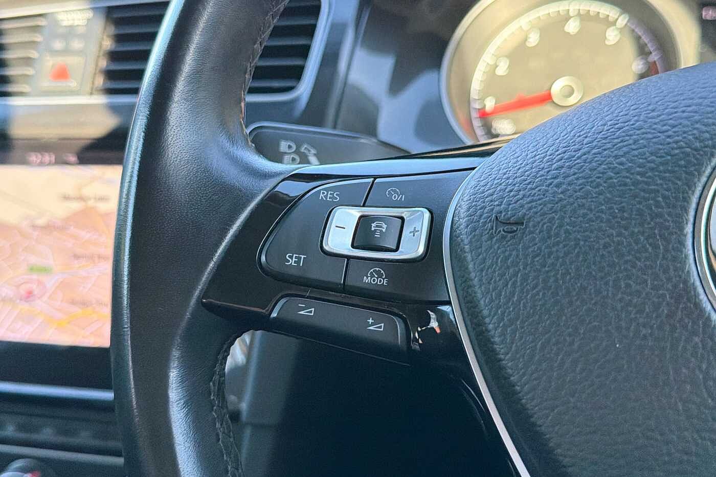 Used Volkswagen Golf 2017 for sale - 76800353: Photo 17