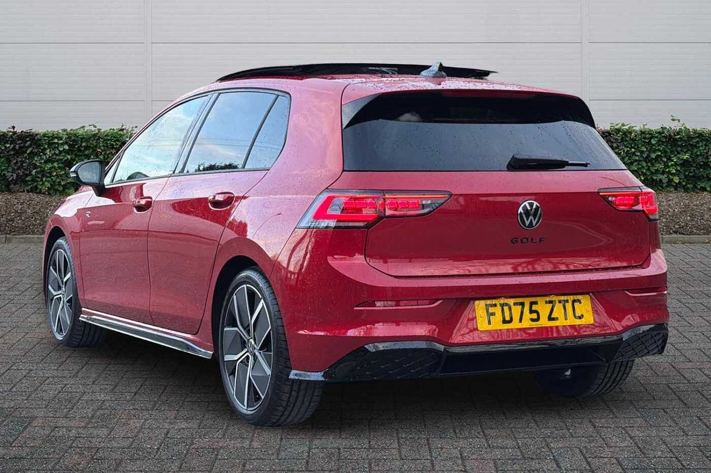 Used Volkswagen Golf 2026 for sale - 78059365: Photo 3