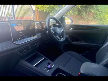 Used Volkswagen Tiguan 2024 for sale - 74823685: Photo