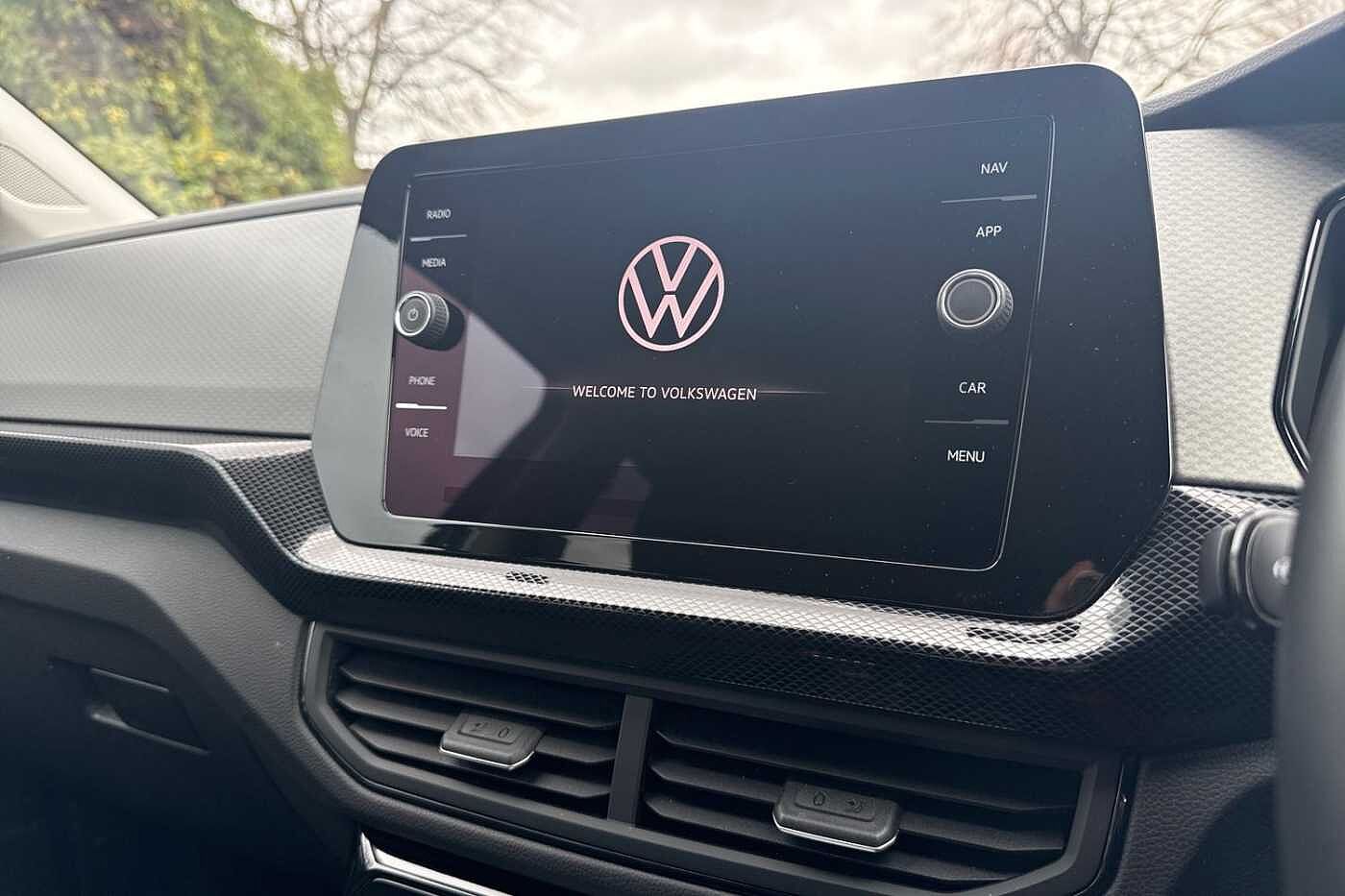 Used Volkswagen T-Cross 2024 for sale - 77659950: Photo 12