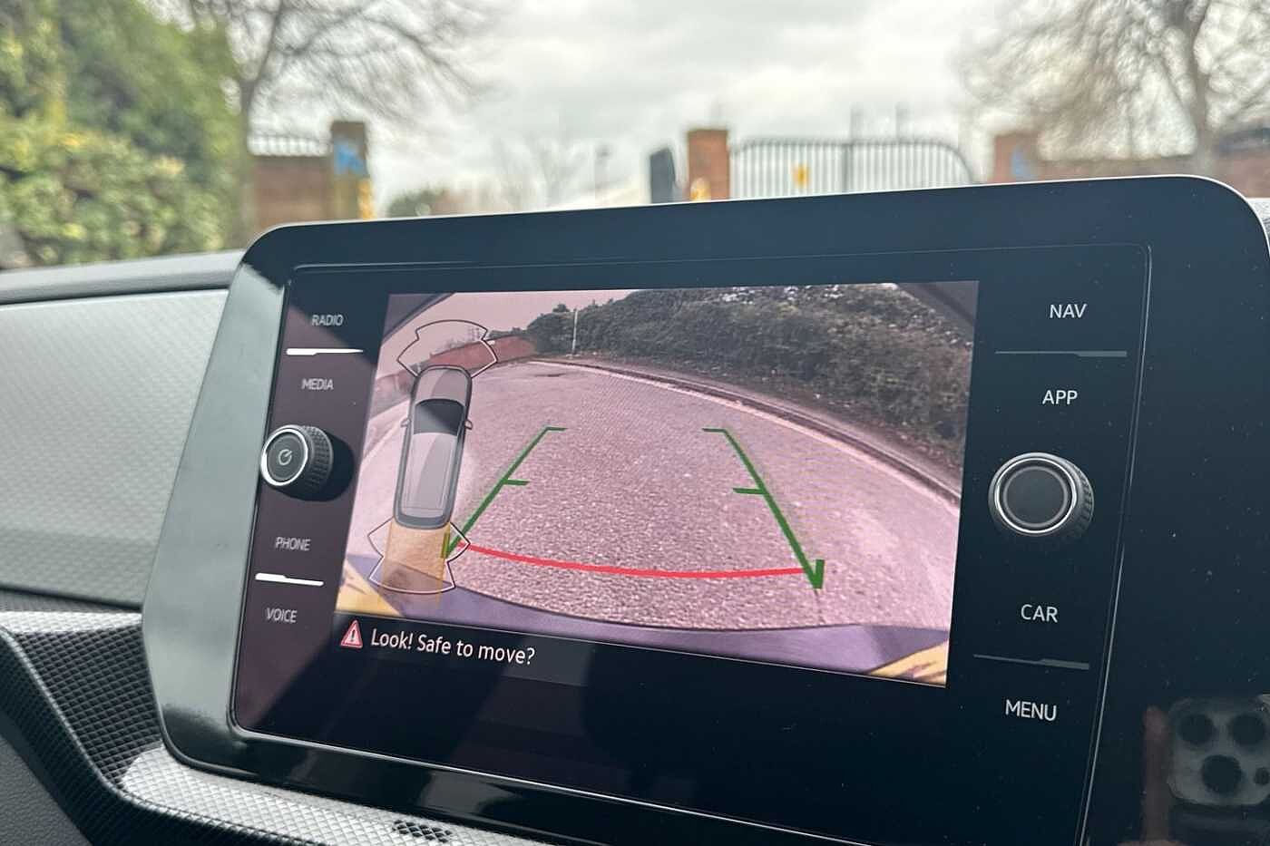 Used Volkswagen T-Cross 2024 for sale - 77659950: Photo 16