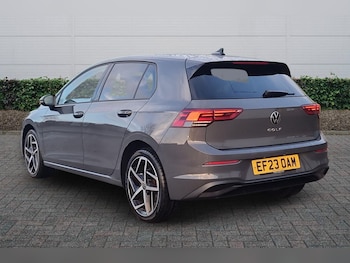 Used Volkswagen Golf 2023 for sale - 76670985: Photo