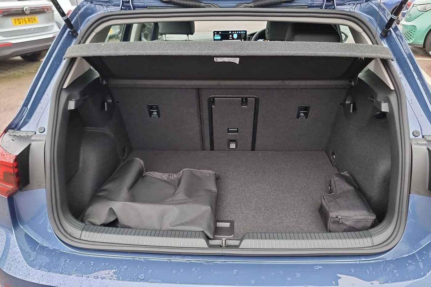 Used Volkswagen Golf 2026 for sale - 77442093: Photo 11