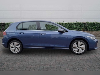 Used Volkswagen Golf 2026 for sale - 77442093: Photo