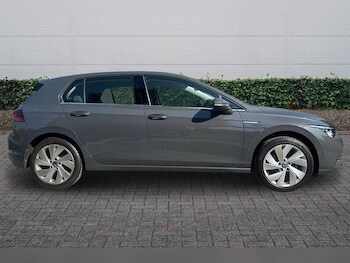 Used Volkswagen Golf 2023 for sale - 79063584: Photo