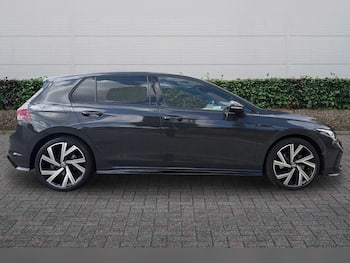 Used Volkswagen Golf 2024 for sale - 79671029: Photo