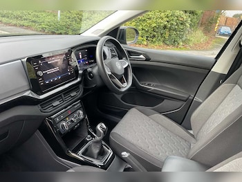 Used Volkswagen T-Cross 2024 for sale - 76434269: Photo