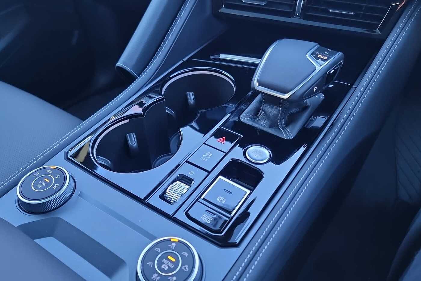 Used Volkswagen Touareg 2025 for sale - 77176832: Photo 20