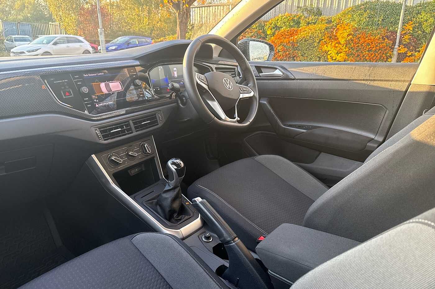 Used Volkswagen Polo 2023 for sale - 77177343: Photo 2