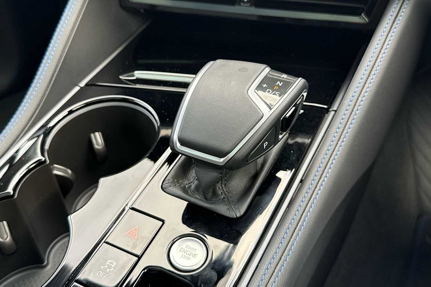 Used Volkswagen Touareg 2025 for sale - 76110528: Photo 10