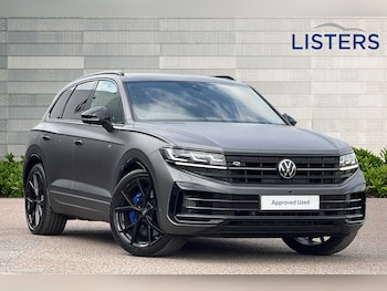 2025 (25) - 3.0 V6 TSI eHybrid 4Motion R 5dr Tip Auto