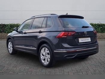 Used Volkswagen Tiguan 2022 for sale - 77205018: Photo