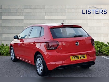 Used Volkswagen Polo 2019 for sale - 76670990: Photo