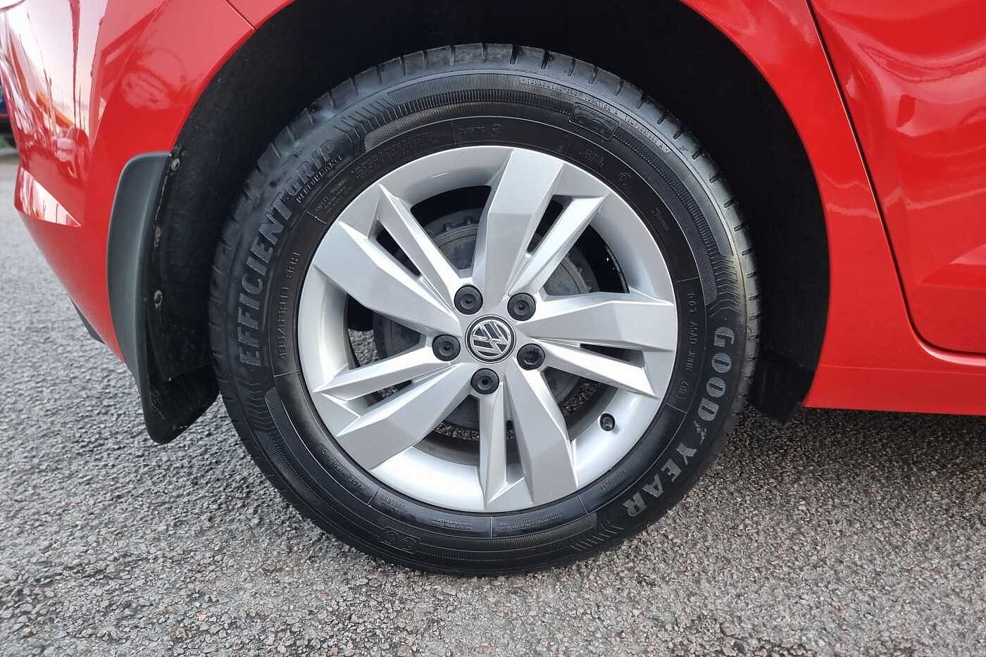 Used Volkswagen Polo 2019 for sale - 76670990: Photo 5