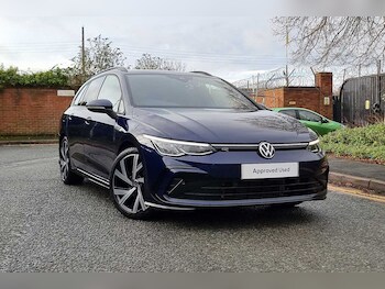 Used Volkswagen Golf 2021 for sale - 76670977: Photo