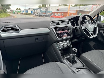 Used Volkswagen Tiguan 2019 for sale - 75403065: Photo