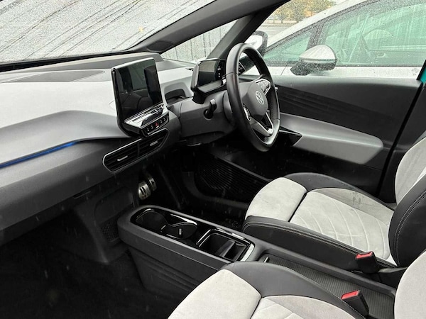 Used Volkswagen ID.3 2023 for sale - 76111190: Photo 2