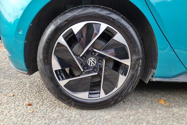 Used Volkswagen ID.3 2023 for sale - 76111190: Photo 5