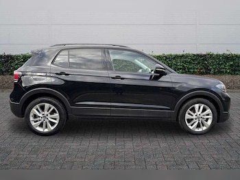 Used Volkswagen T-Cross 2024 for sale - 77442114: Photo