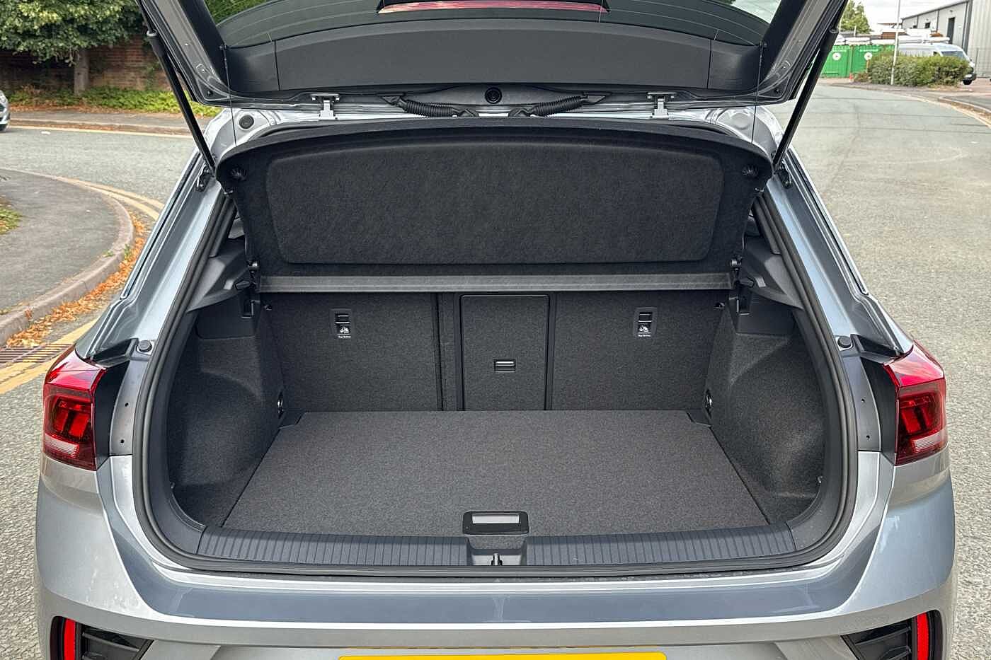 Used Volkswagen T-Roc 2025 for sale - 77177483: Photo 12