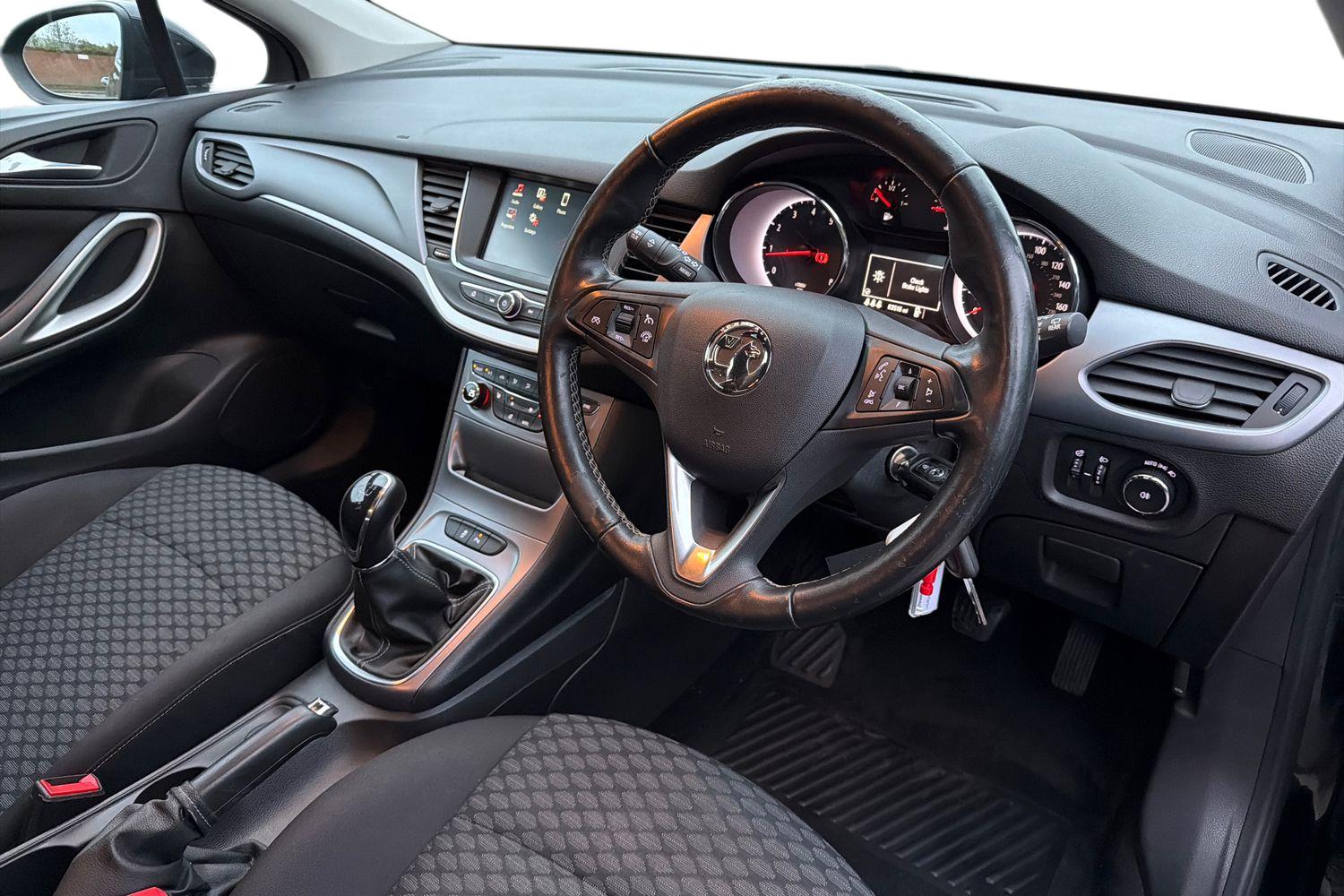 Used Vauxhall Astra 2018 for sale - 77176557: Photo 12