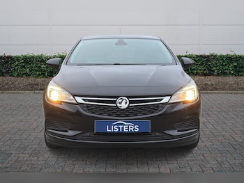 Used Vauxhall Astra 2018 for sale - 77176557: Photo