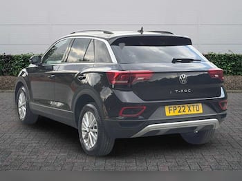 Used Volkswagen T-Roc 2022 for sale - 79647079: Photo
